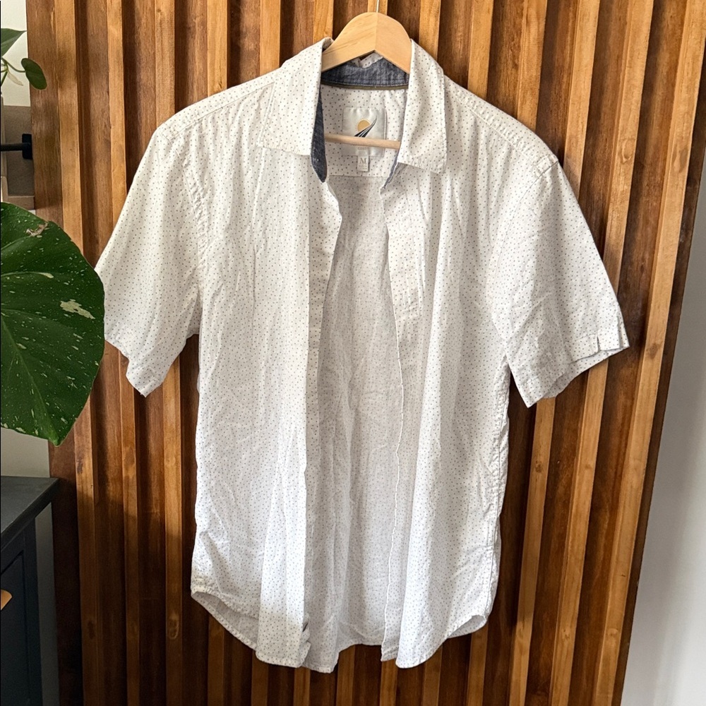 FUNDAMENTAL Coast Bondi Linen Cotton Buttoned Front Short-Sleeve Shirt. M